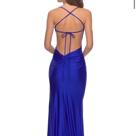 Backless Prom dress - Picture 2 of 6